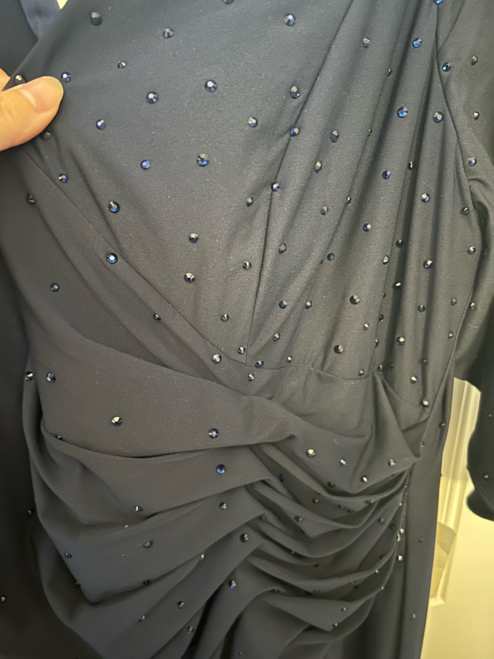 Elegant Navy Blue 3/4 Long-Sleeve Draped Evening Gown - Picture 5 of 8